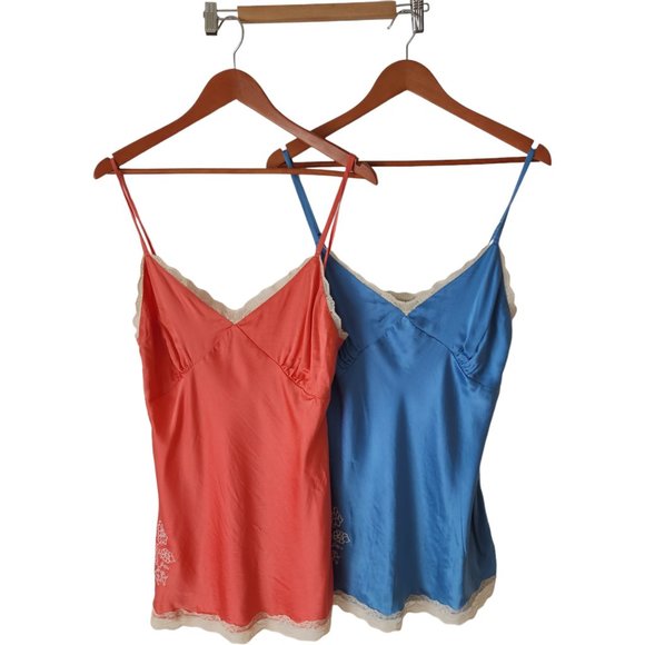 Old Navy Other - [Set of 2] Old Navy 100% Silk embroidered, lace trim tank tops